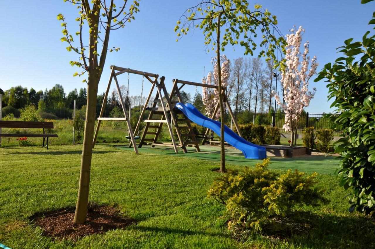 Gosciniec Kaszubski Homestay Бялогура Экстерьер фото